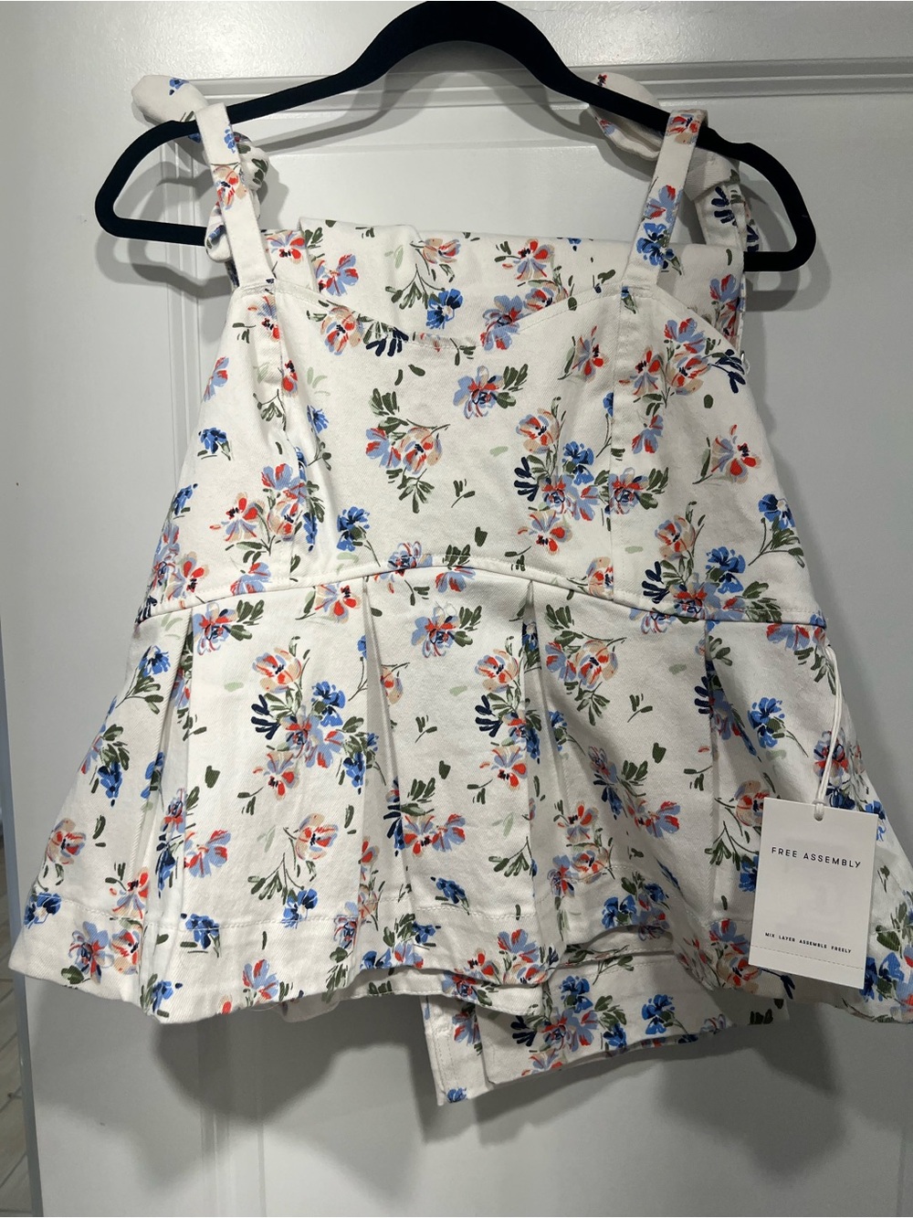 Free Assembly Top and Pants NWT